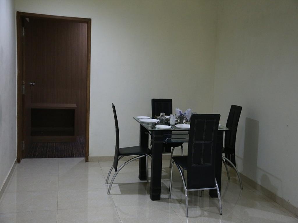 Leo Resorts Junagadh Exterior photo